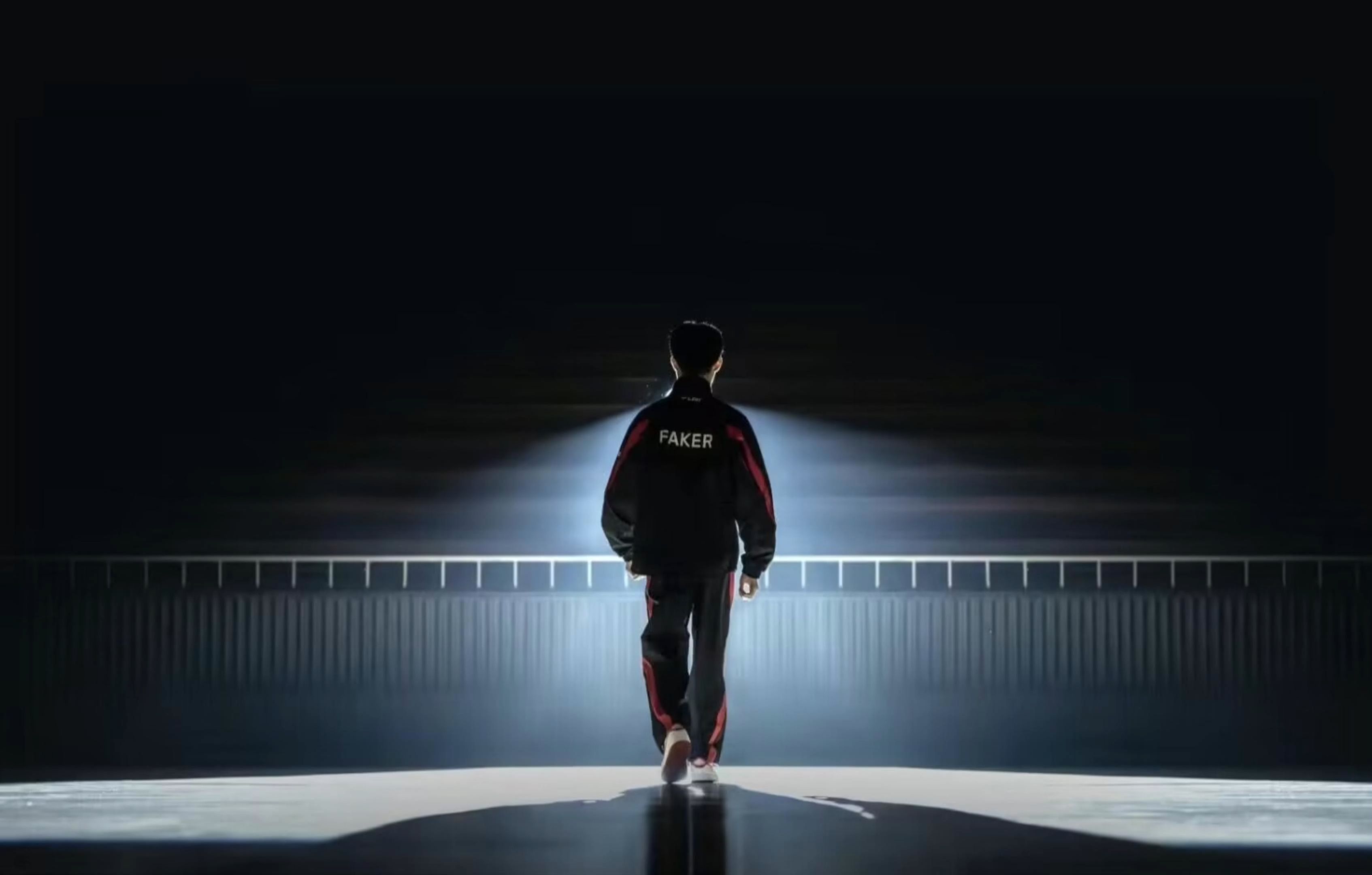 第一时间直 第一时间直